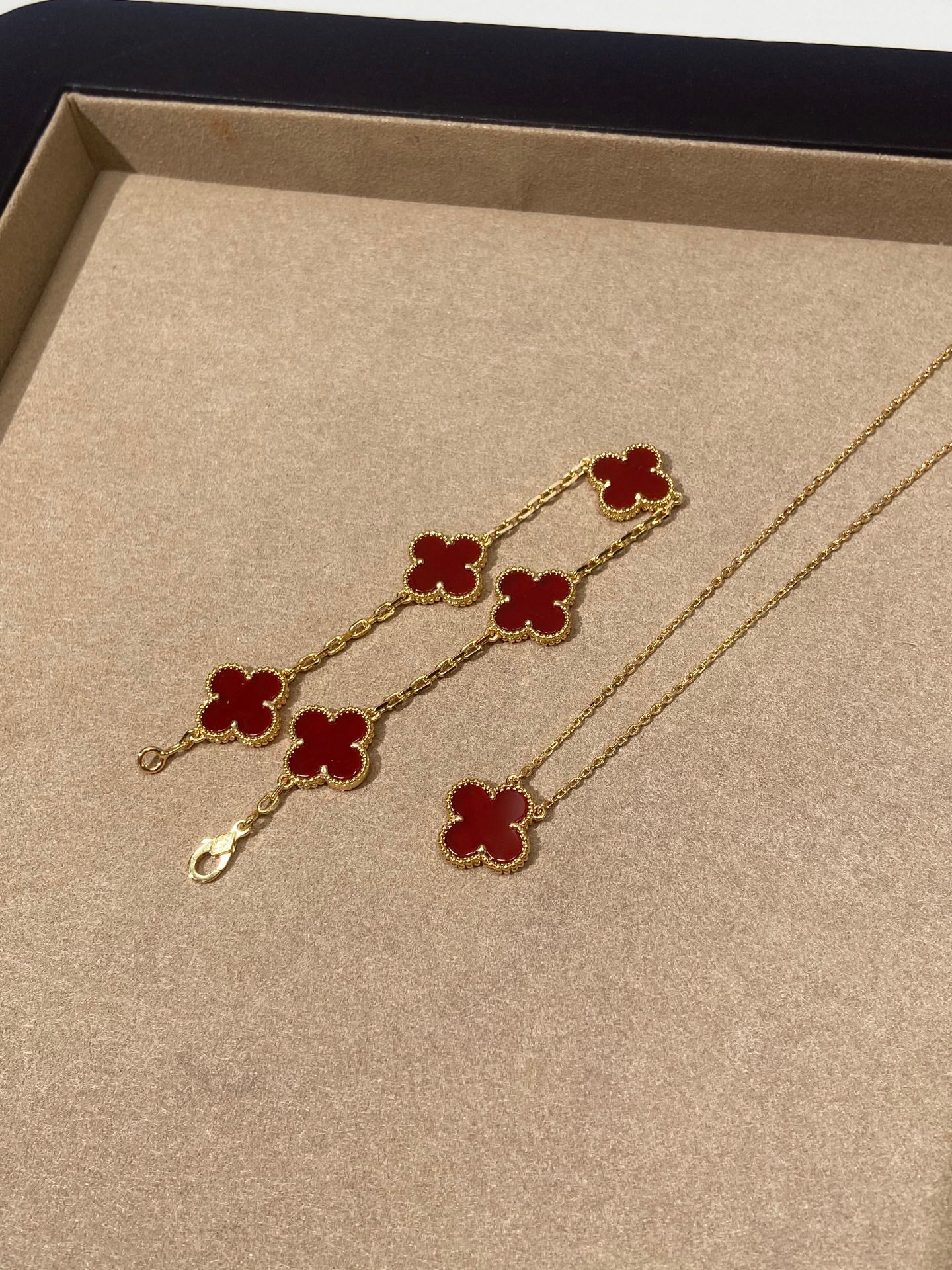 LuxluxHouse Best Quality Accessories Van Cleef & Arpels