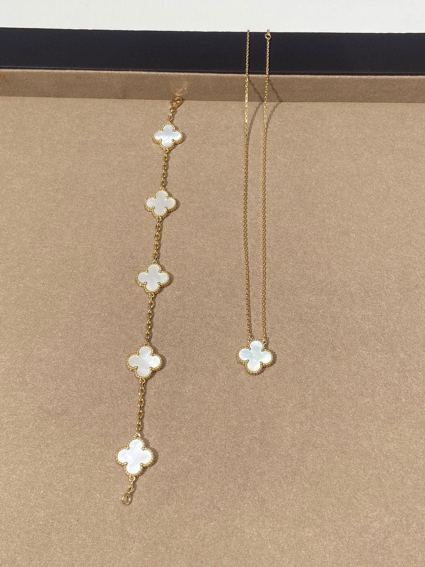 LuxluxHouse Best Quality Accessories Van Cleef & Arpels