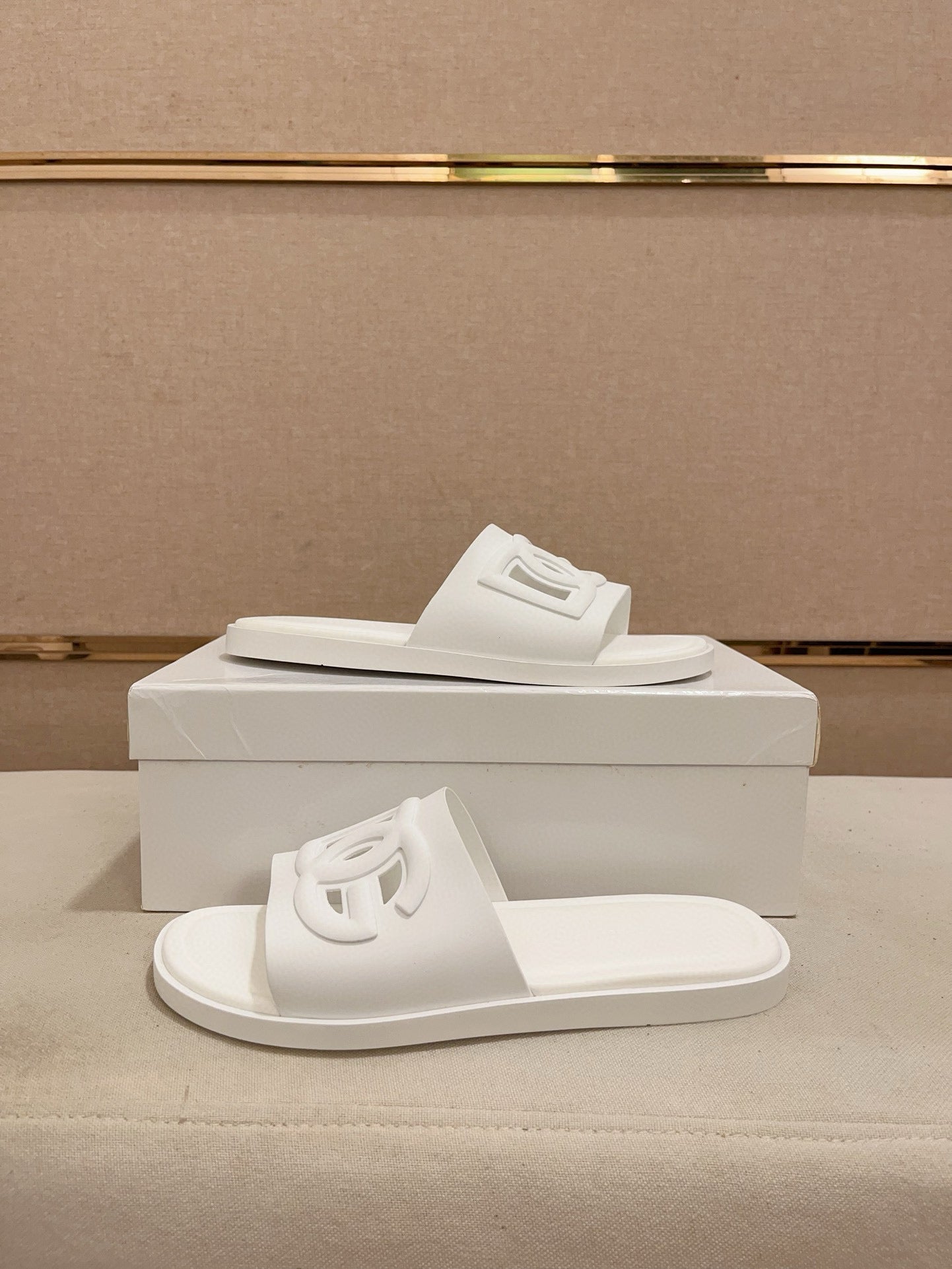 LuxluxHouse Best Quality Sandals Dolce & Gabbana