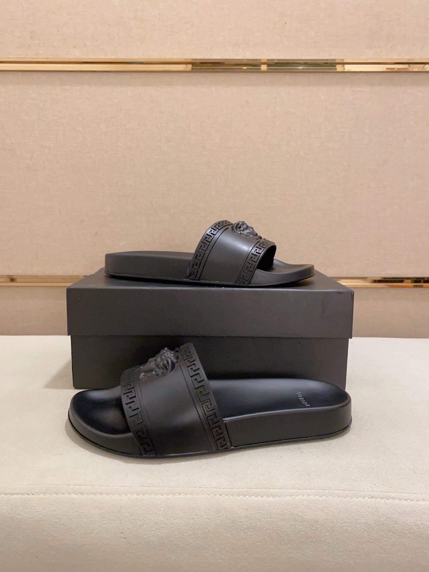 LuxluxHouse Best Quality Sandals Versace