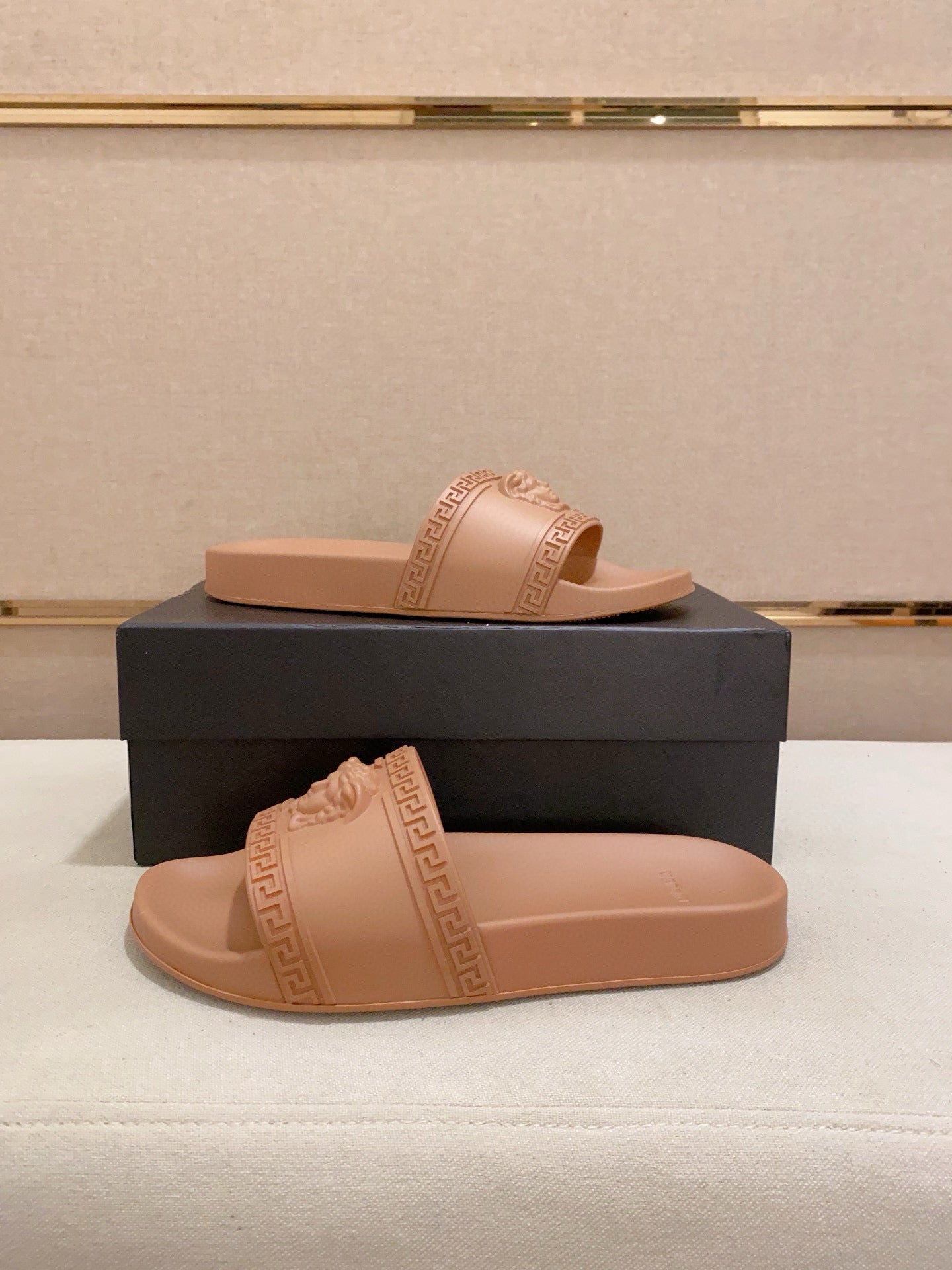 LuxluxHouse Best Quality Sandals Versace
