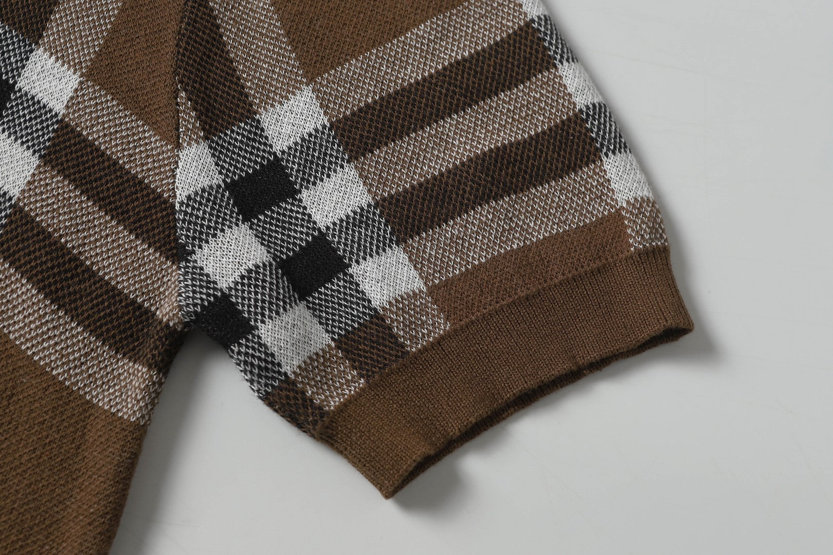 LuxluxHouse Best Quality Clothes Burberry T-shirt