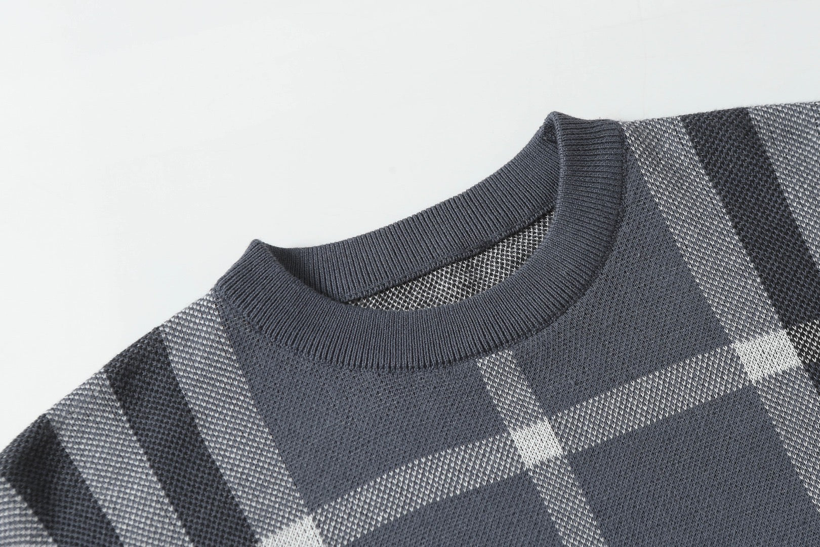 LuxluxHouse Best Quality Clothes Burberry T-shirt