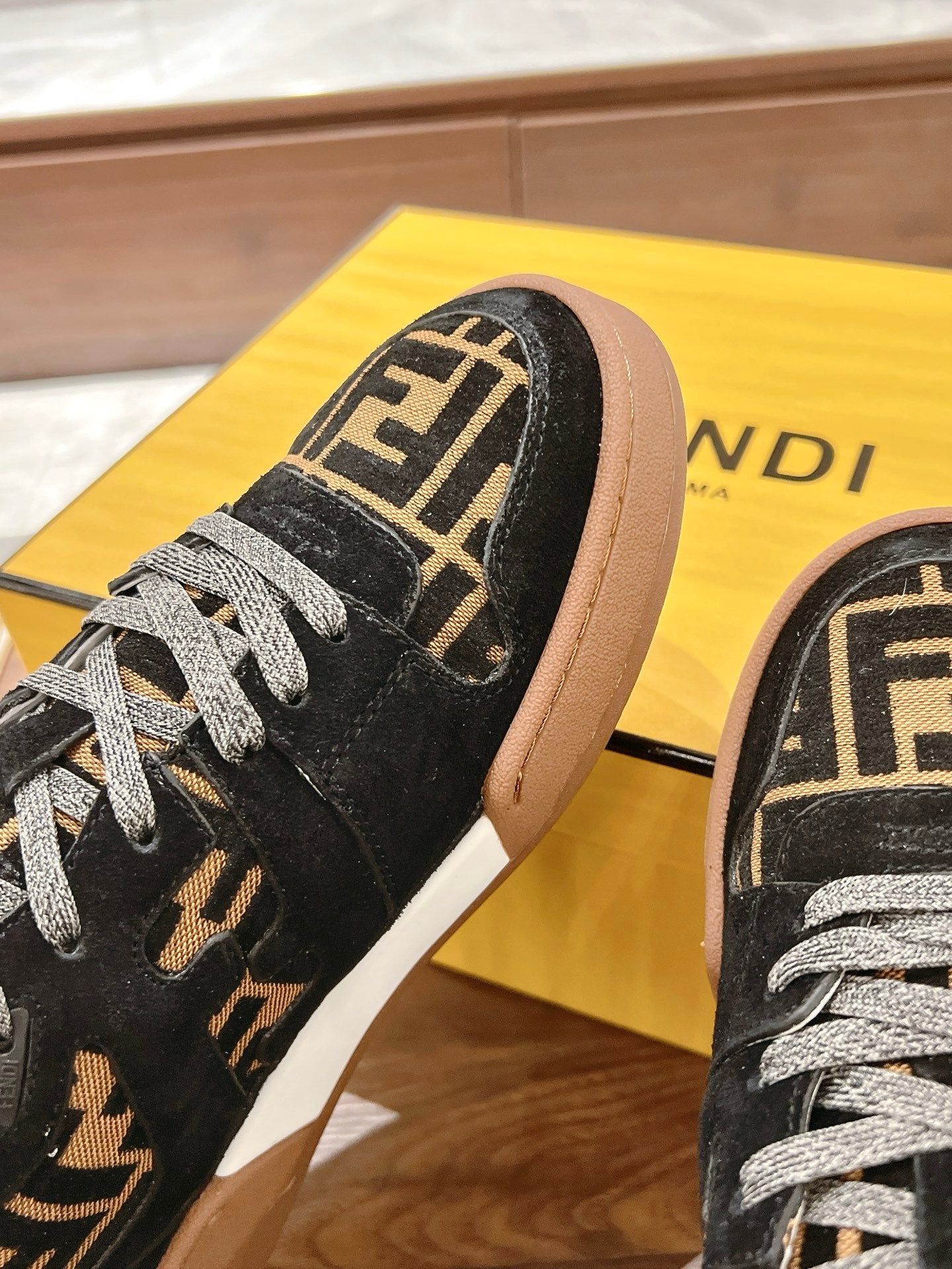 LuxluxHouse Best Quality Fendi Women Shoes