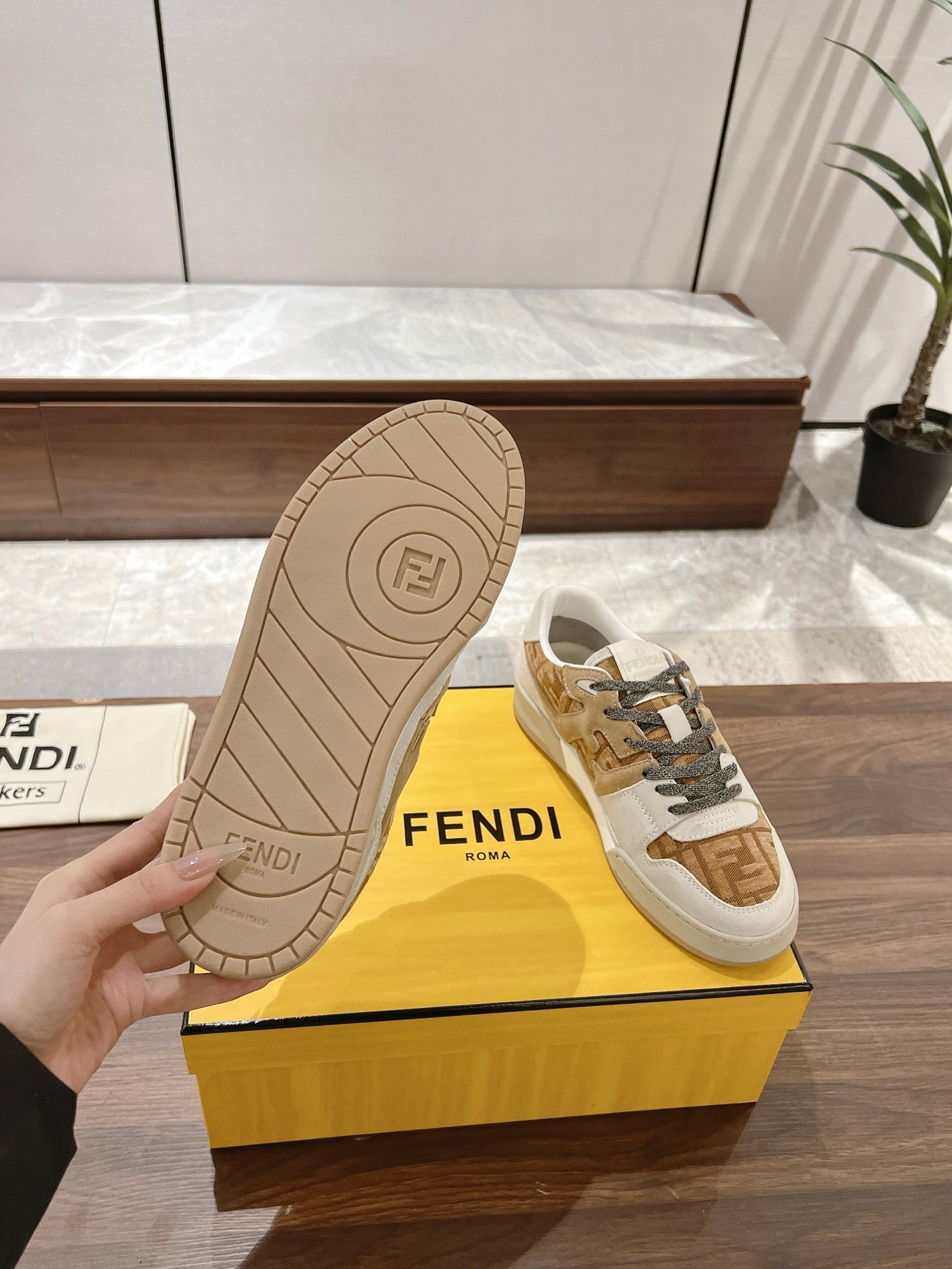 LuxluxHouse Best Quality Fendi Women Shoes