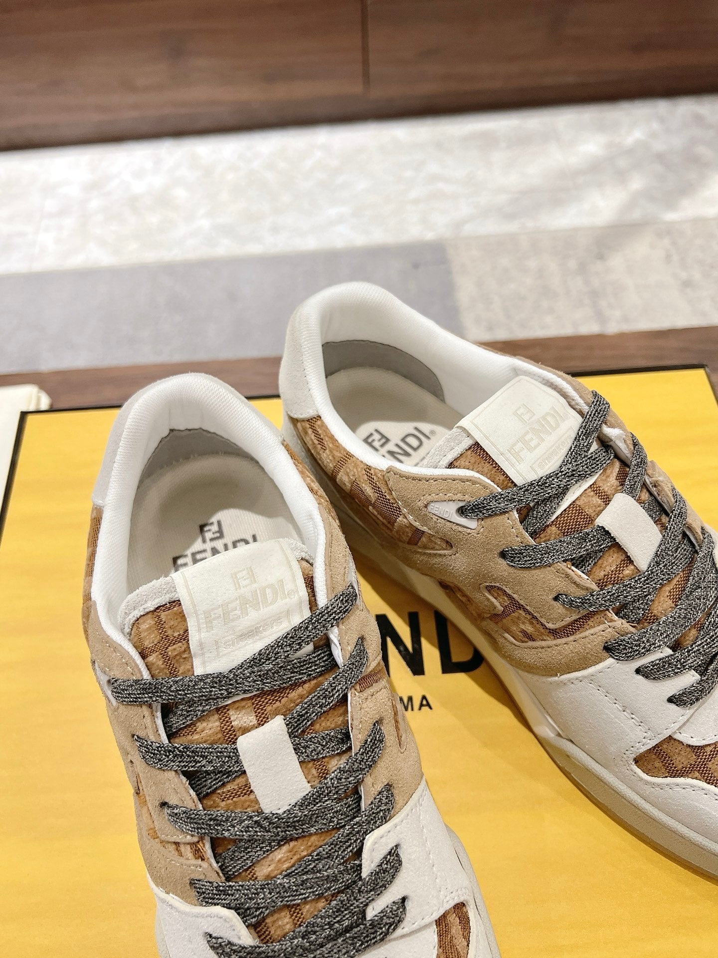 LuxluxHouse Best Quality Fendi Women Shoes