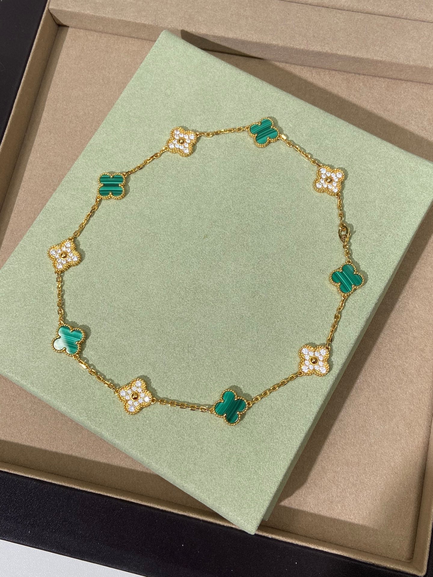LuxluxHouse Best Quality Accessories Van Cleef & Arpels