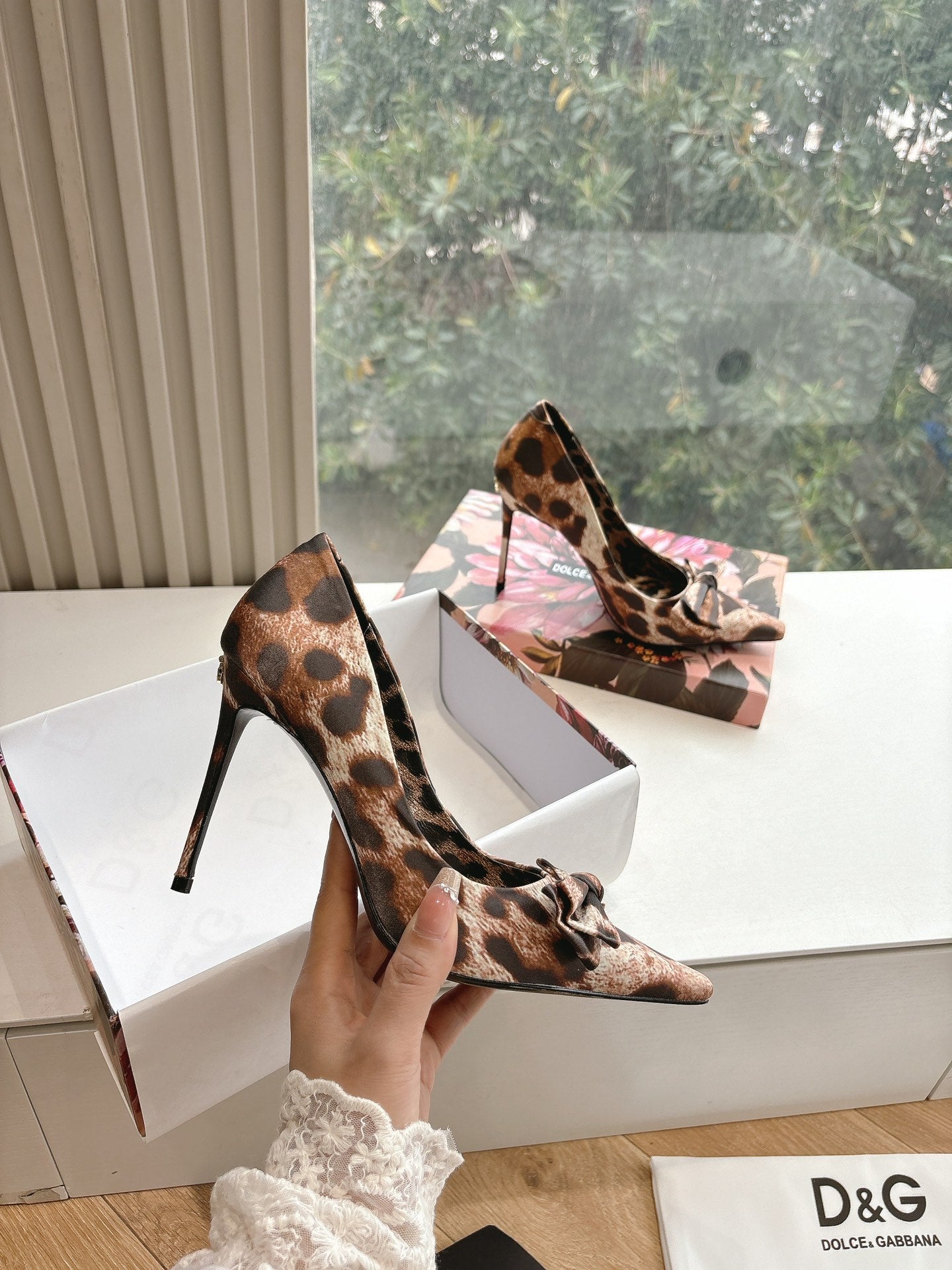 LuxluxHouse Best Quality Dolce & Gabbana Women Shoes