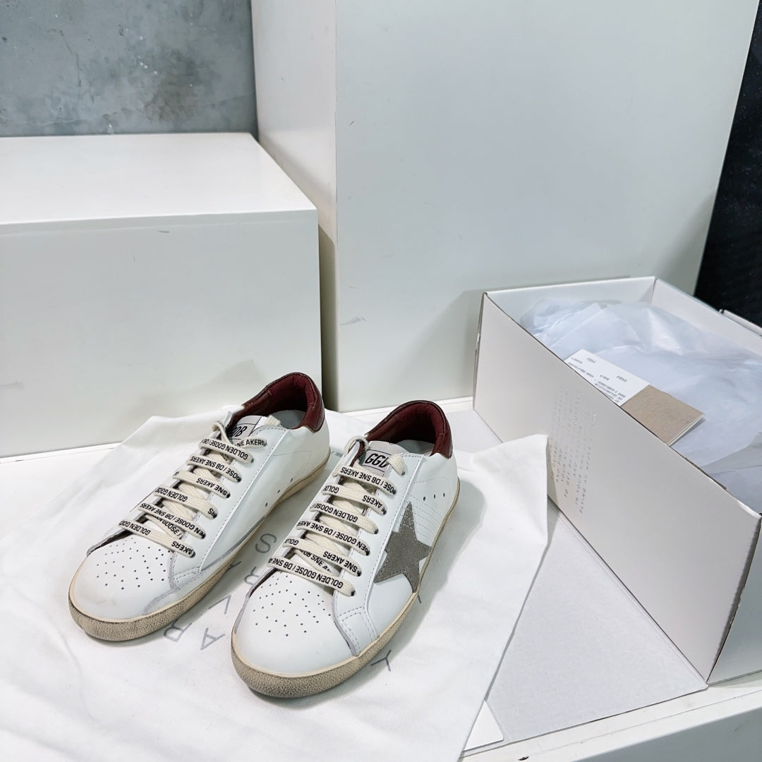 LuxluxHouse Best Quality Shoes Golden Goose