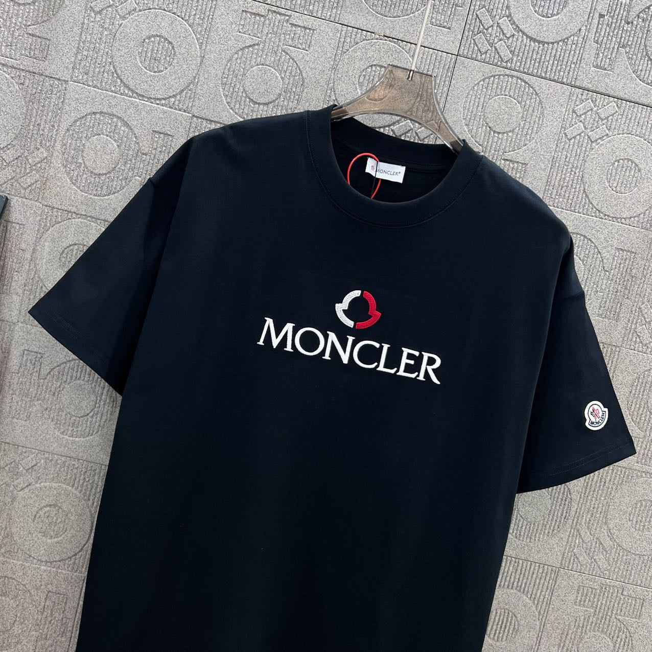 LuxluxHouse Best Quality Clothes T-shirt Moncler