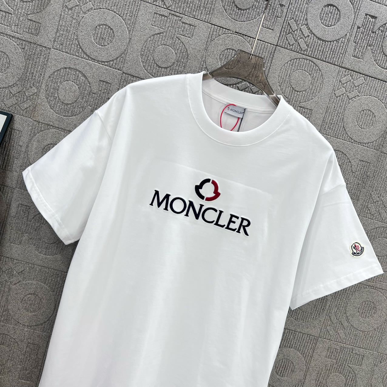 LuxluxHouse Best Quality Clothes T-shirt Moncler