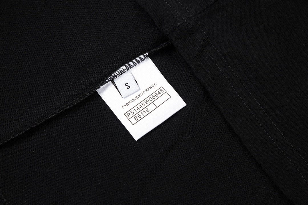 LuxluxHouse Best Quality Clothes T-shirt Chanel & Maison Margiela