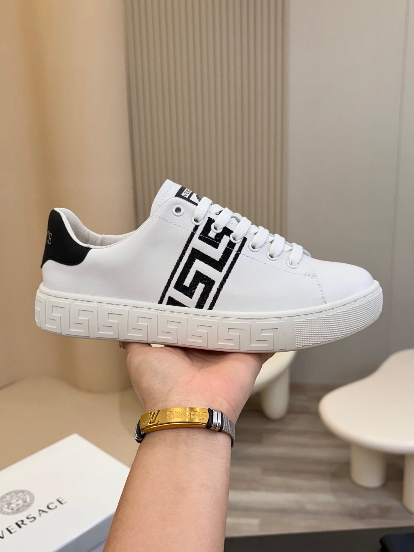 LuxluxHouse Best Quality Shoes Versace