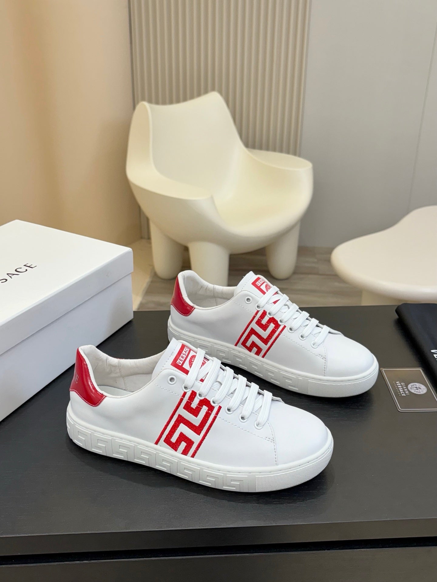 LuxluxHouse Best Quality Shoes Versace