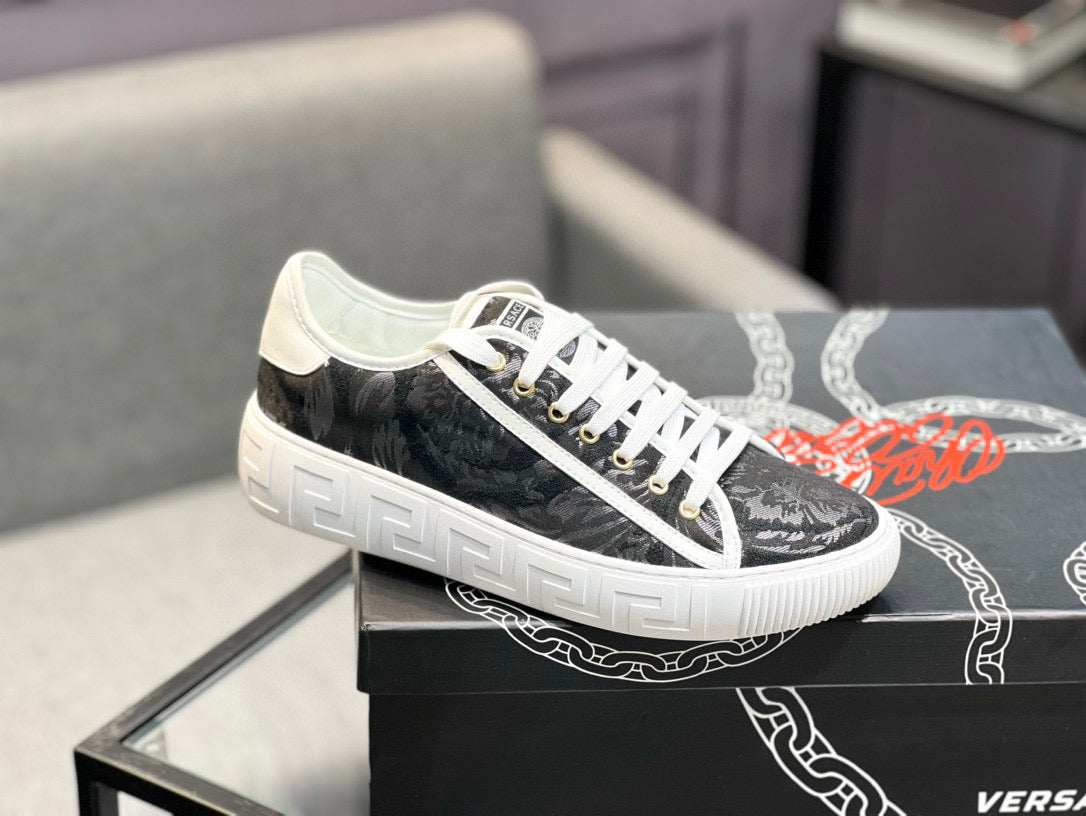 LuxluxHouse Best Quality Shoes Versace