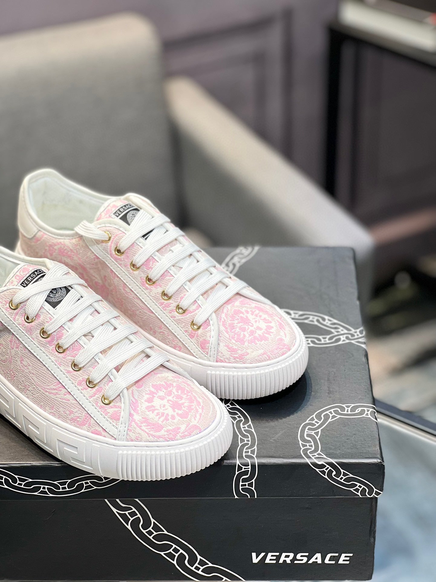 LuxluxHouse Best Quality Shoes Versace