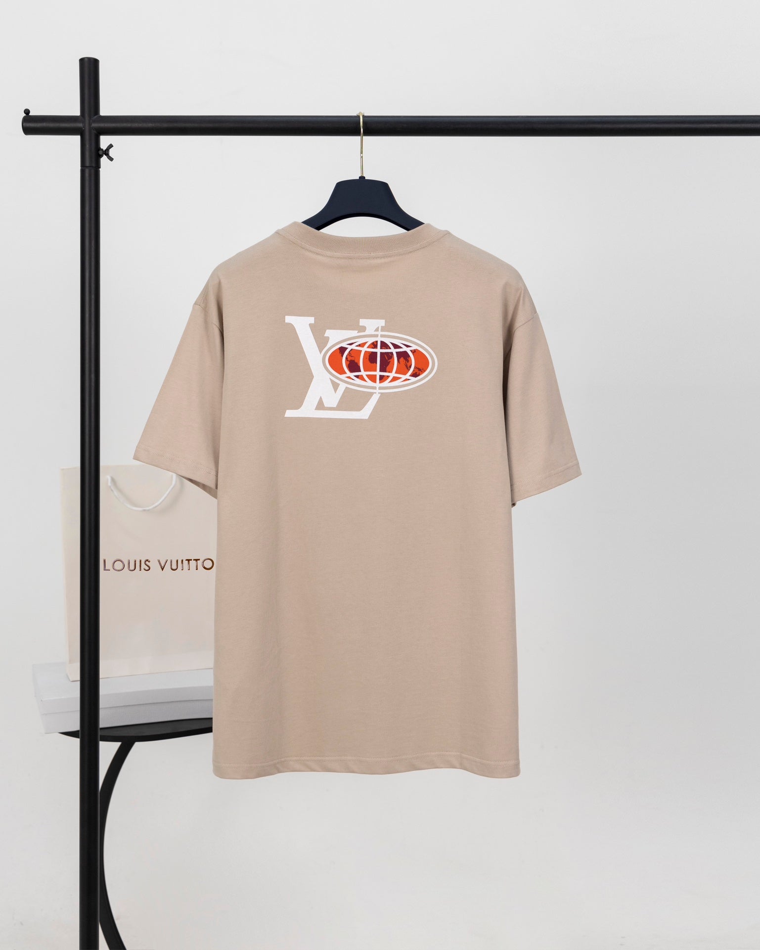LuxluxHouse Best Quality Clothes T-shirt Louis Vuitton