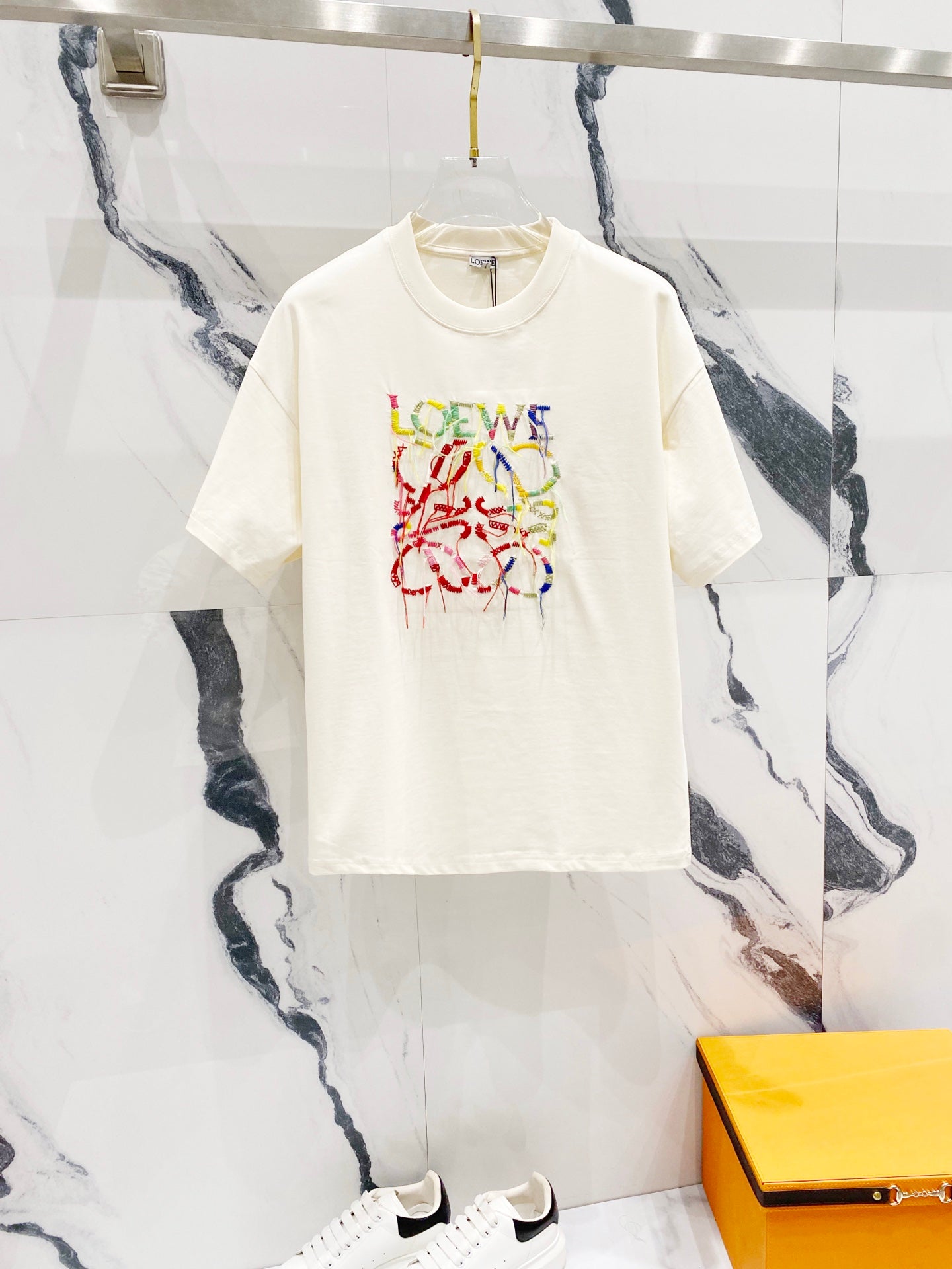 LuxluxHouse Best Quality Clothes T-shirt Loewe