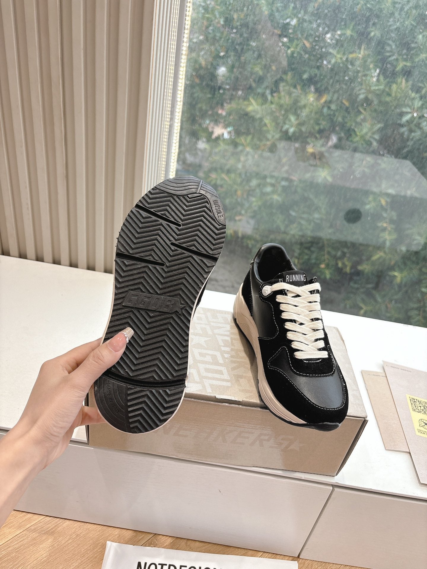 LuxluxHouse Best Quality Shoes Golden Goose