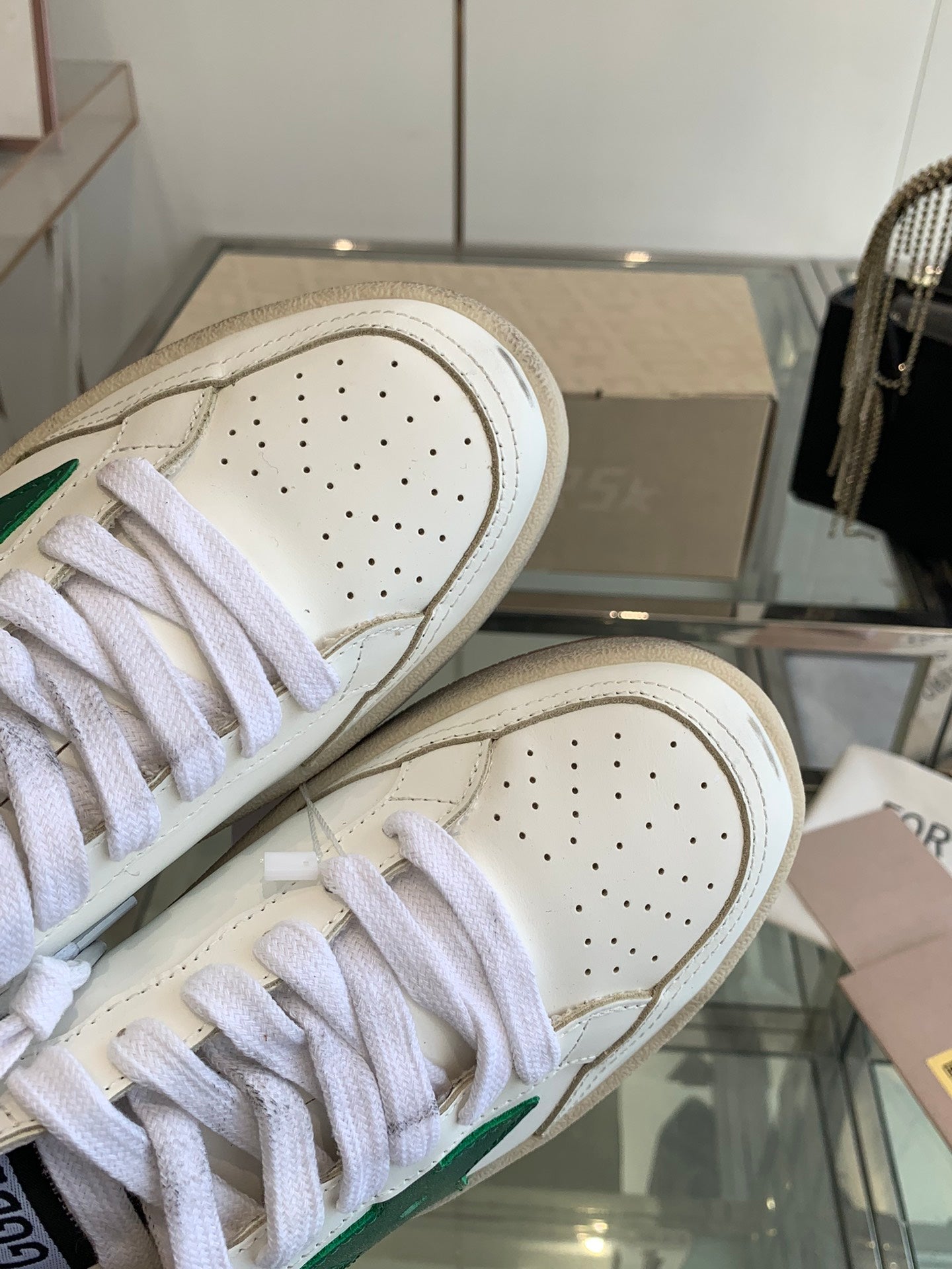 LuxluxHouse Best Quality Shoes Golden Goose