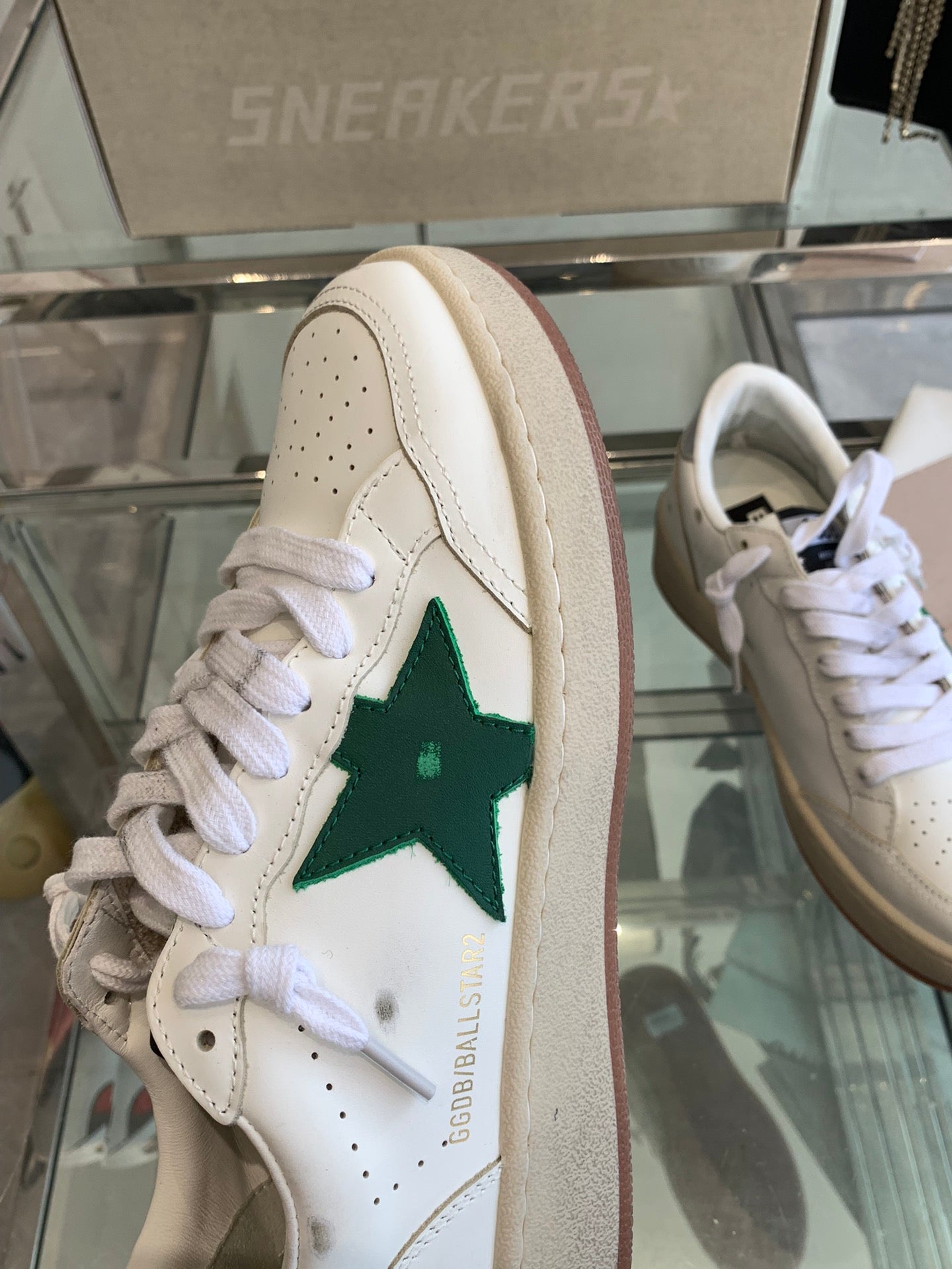 LuxluxHouse Best Quality Shoes Golden Goose