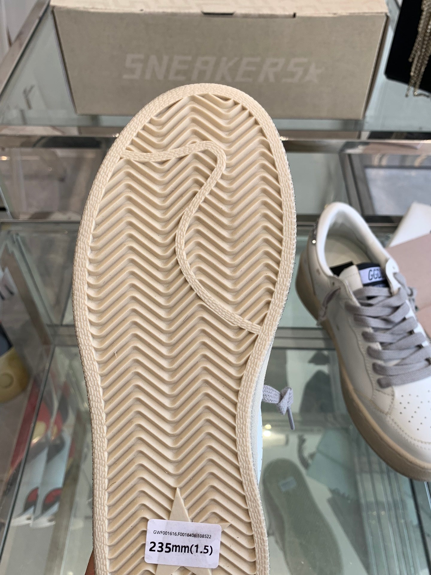 LuxluxHouse Best Quality Shoes Golden Goose