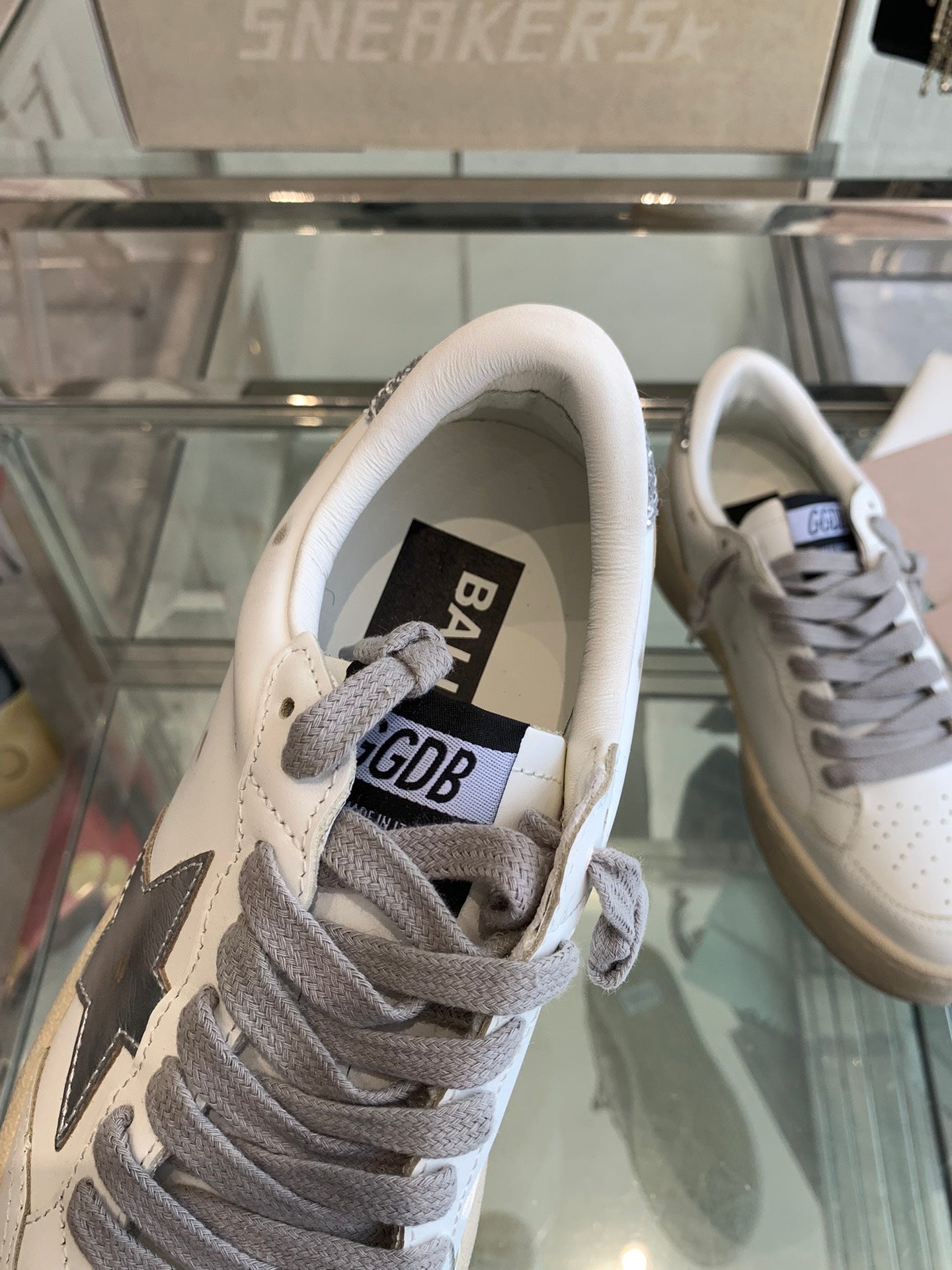 LuxluxHouse Best Quality Shoes Golden Goose