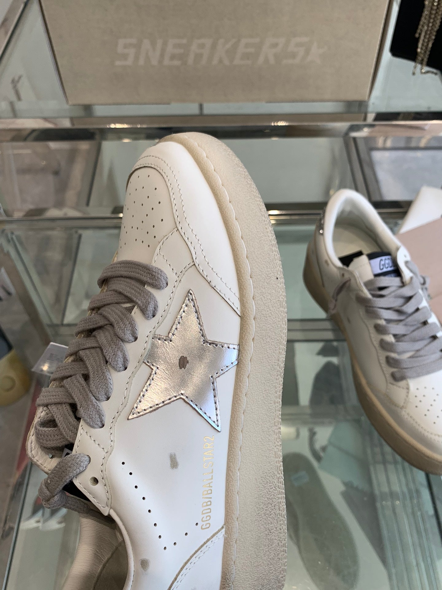 LuxluxHouse Best Quality Shoes Golden Goose