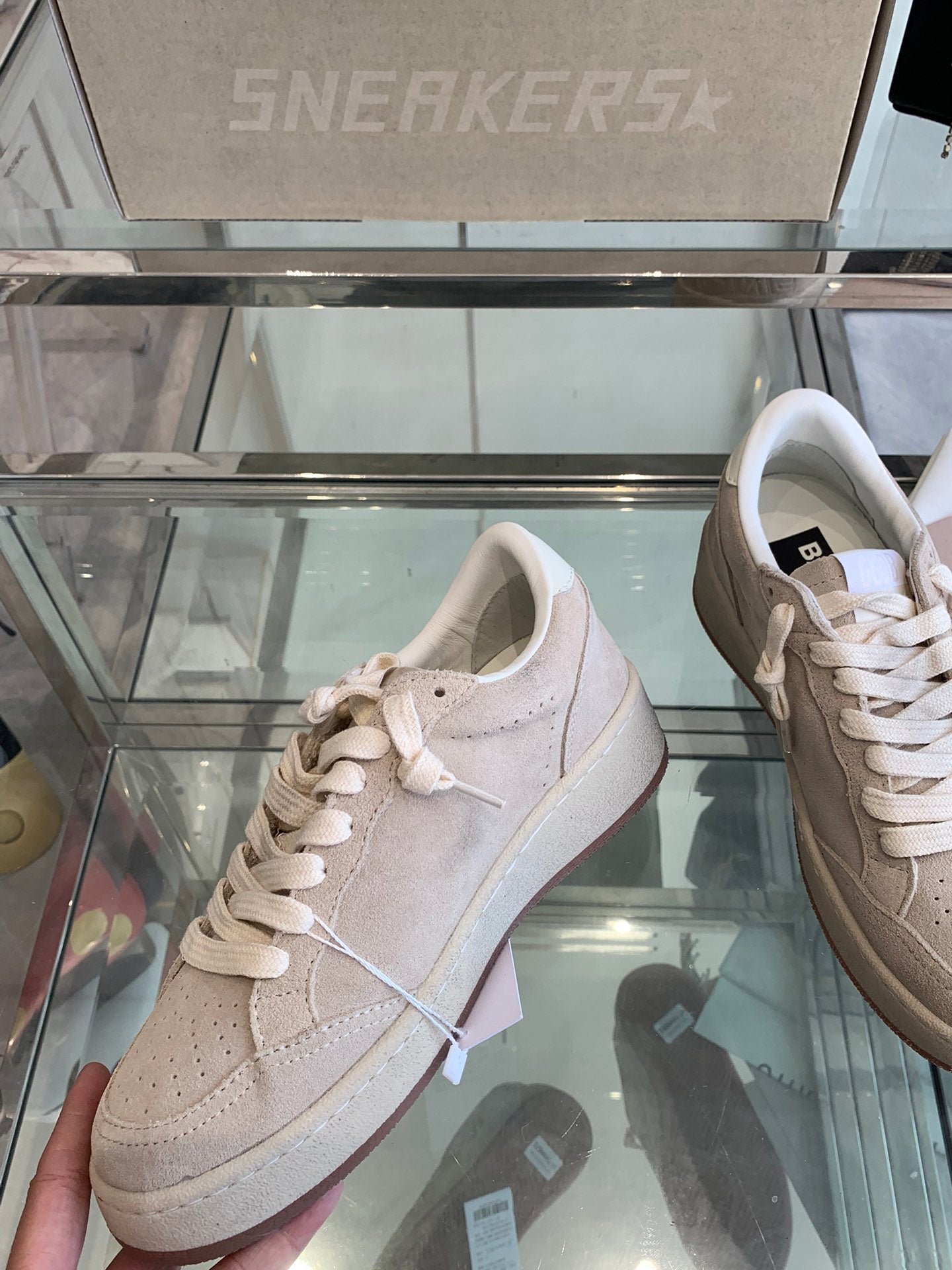 LuxluxHouse Best Quality Shoes Golden Goose