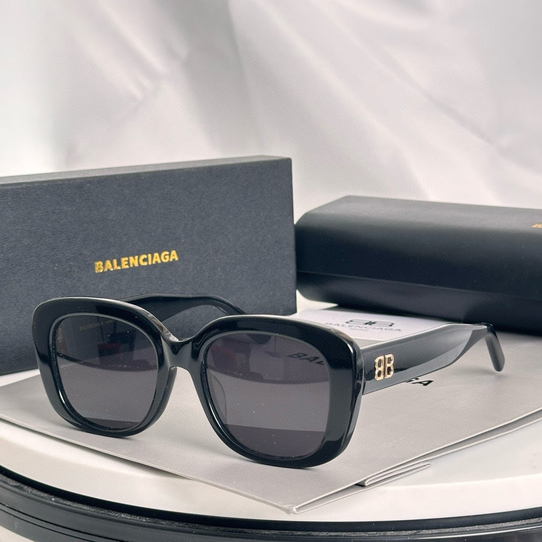 LuxluxHouse Best Quality Balenciaga Glasses