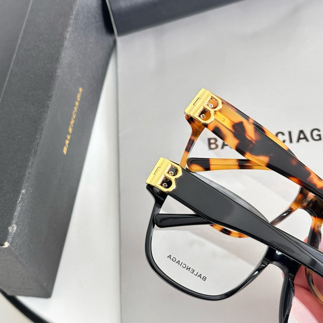 LuxluxHouse Best Quality Glasses Balenciaga