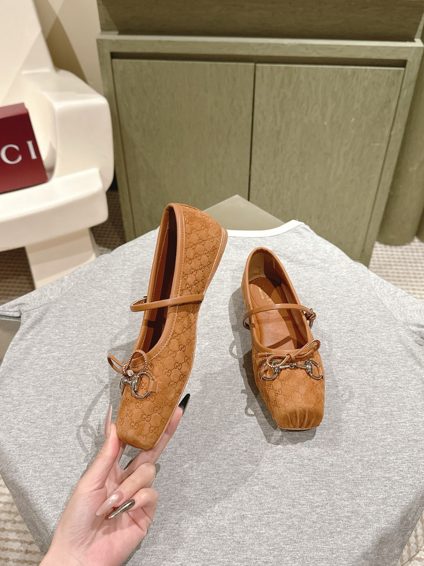 LuxluxHouse Best Quality Gucci Women Shoes