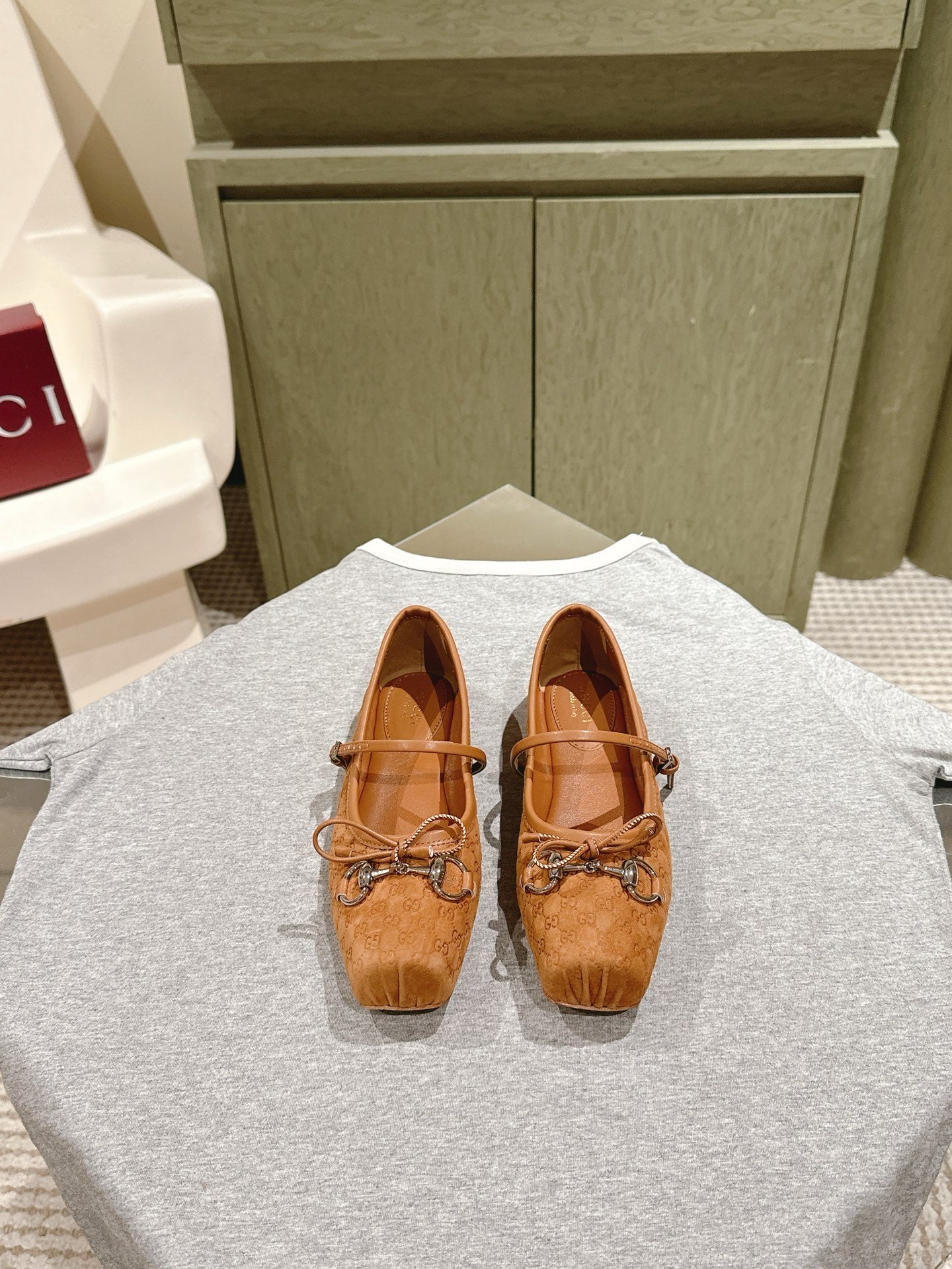 LuxluxHouse Best Quality Gucci Women Shoes
