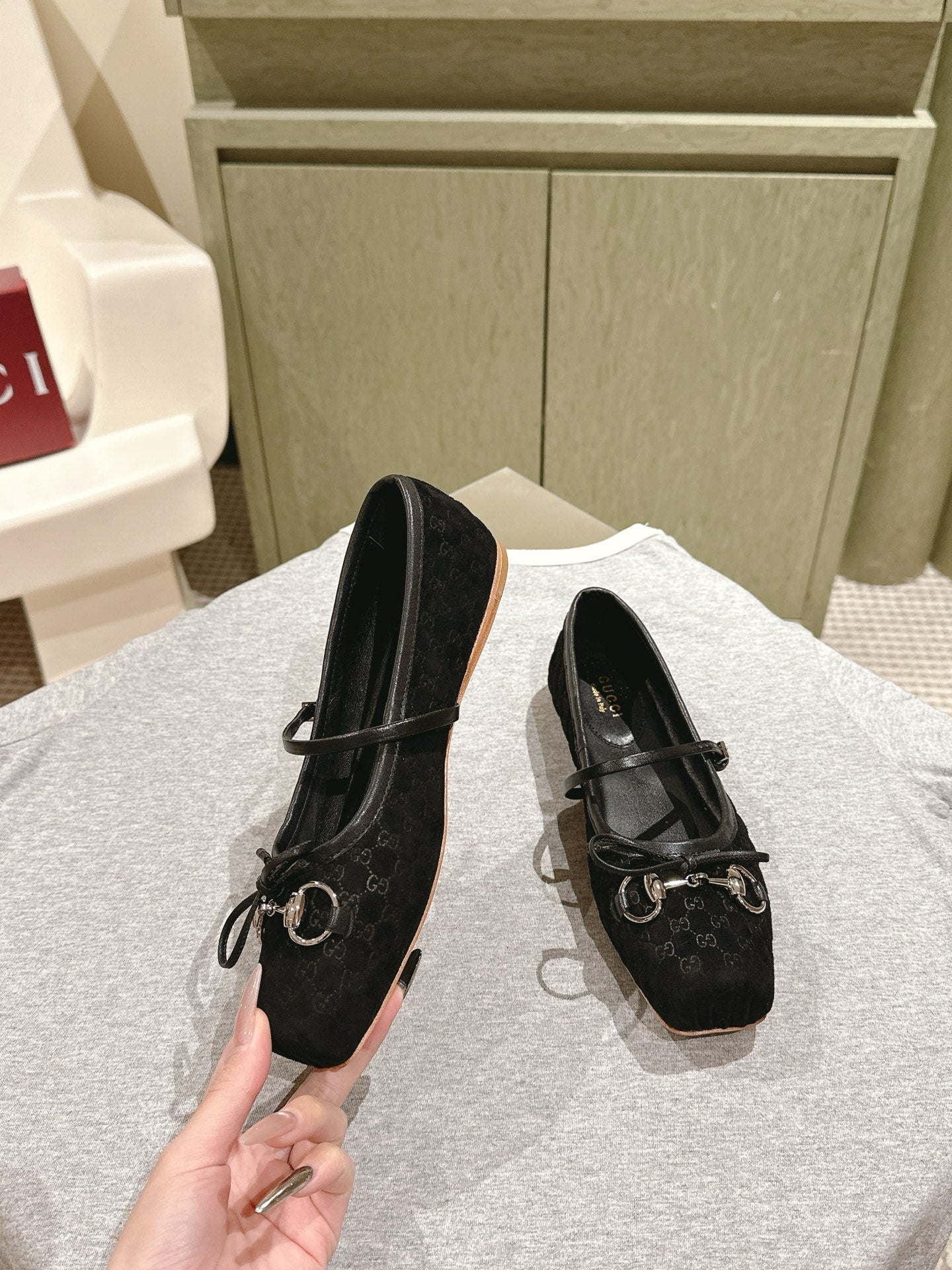 LuxluxHouse Best Quality Gucci Women Shoes