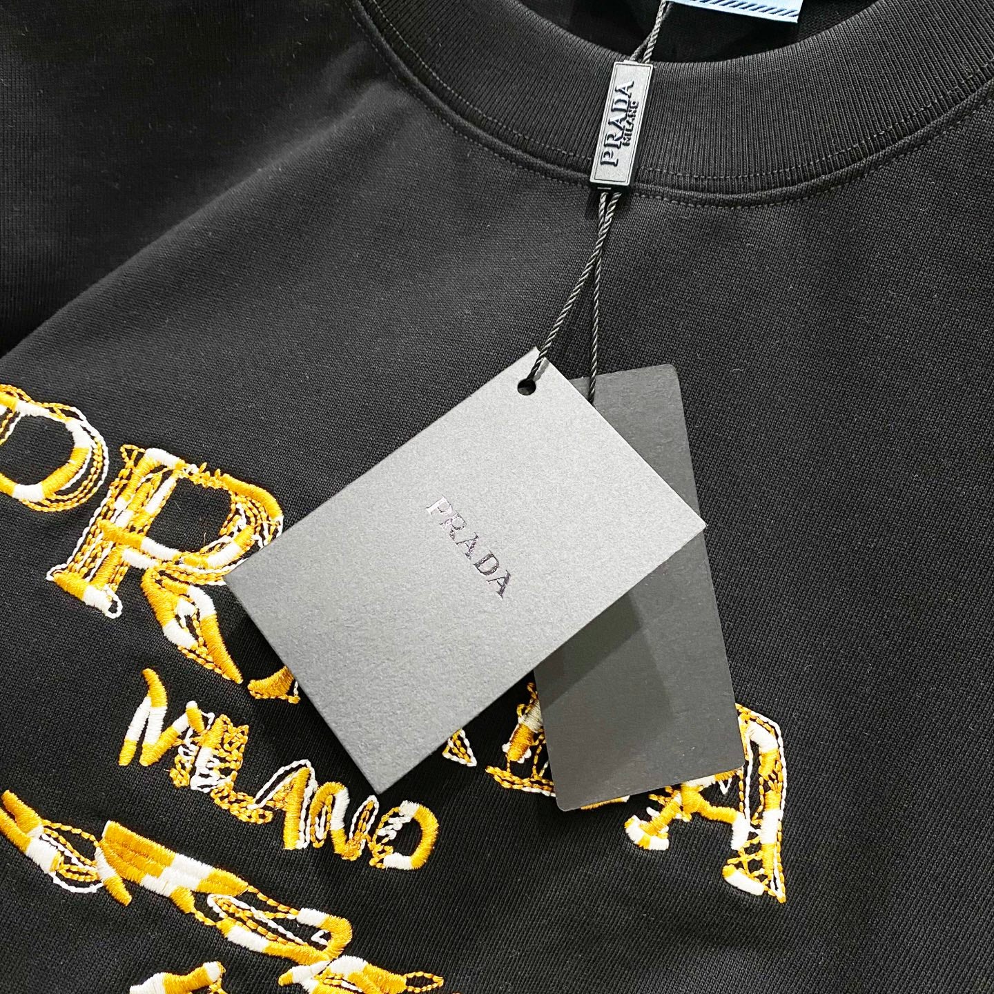 LuxluxHouse Best Quality Clothes T-shirt Prada