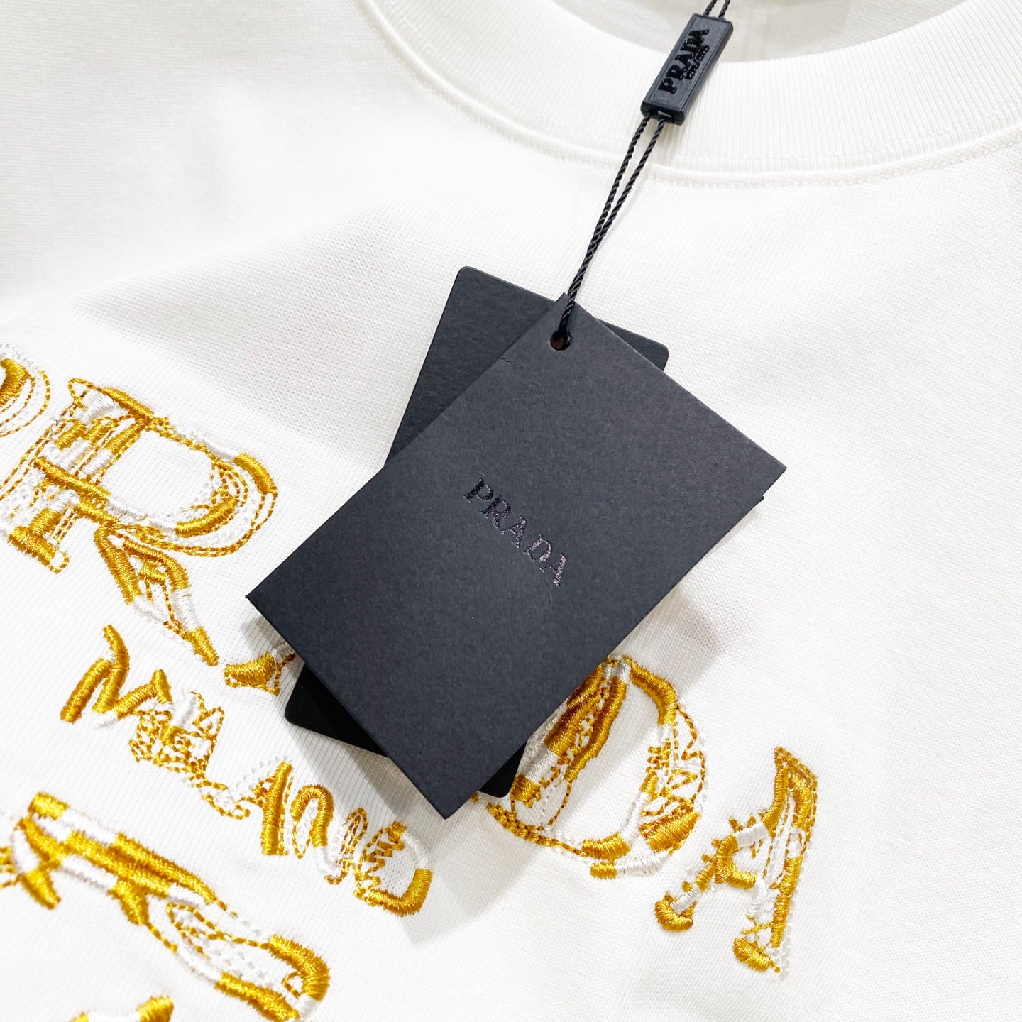 LuxluxHouse Best Quality Clothes T-shirt Prada