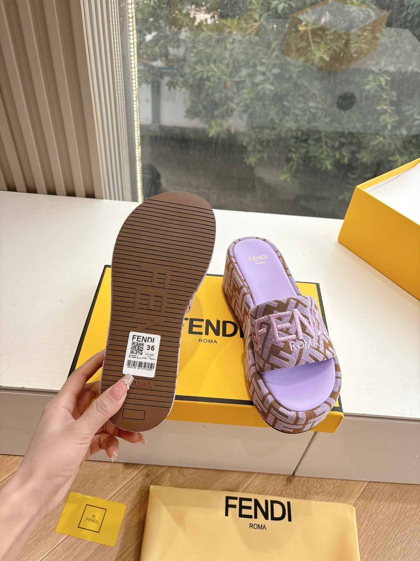 LuxluxHouse Best Quality Fendi Women Shoes