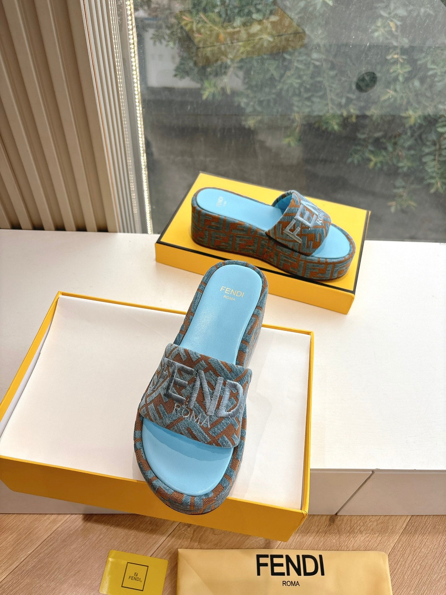 LuxluxHouse Best Quality Fendi Women Shoes