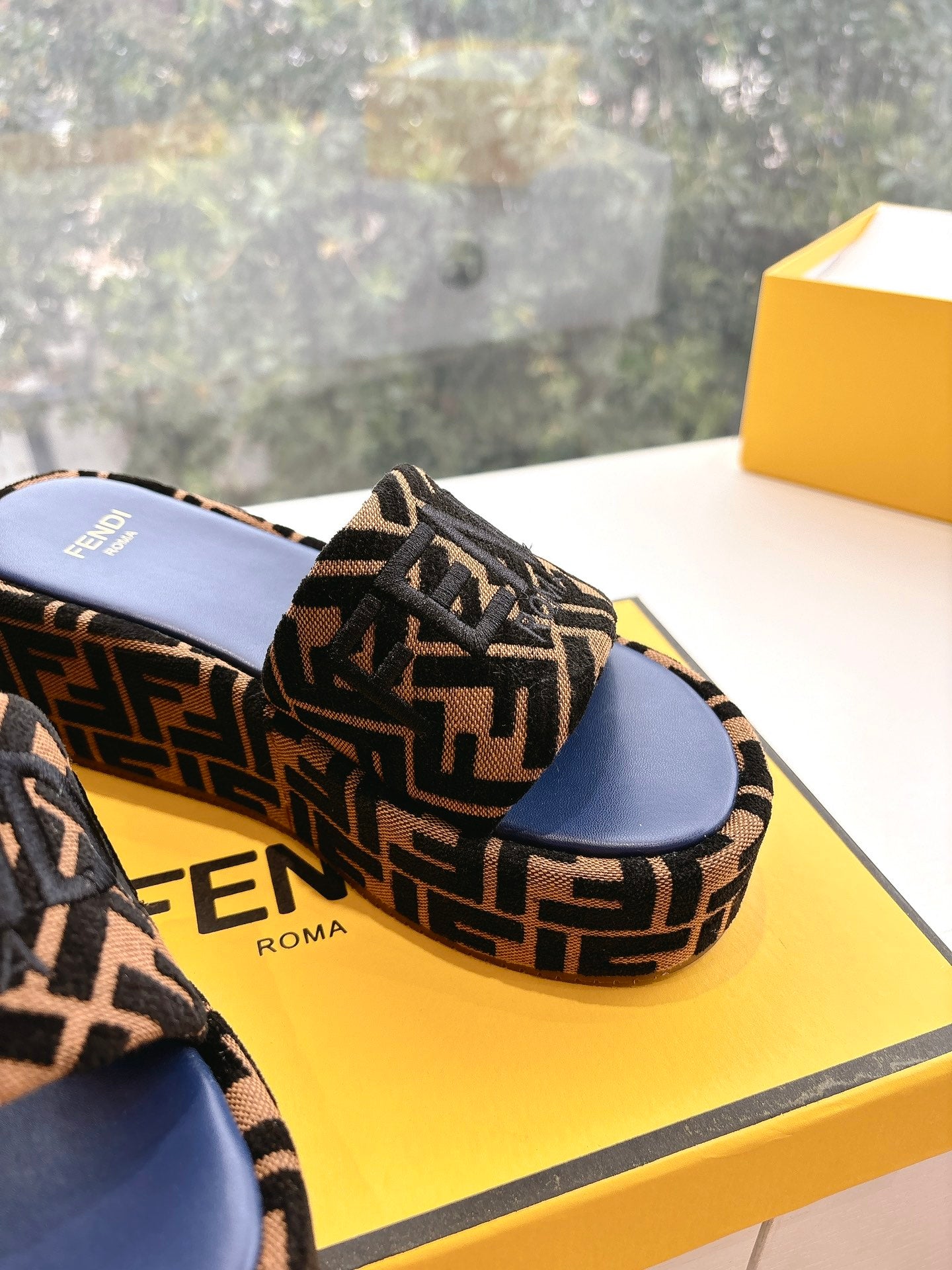 LuxluxHouse Best Quality Fendi Women Shoes