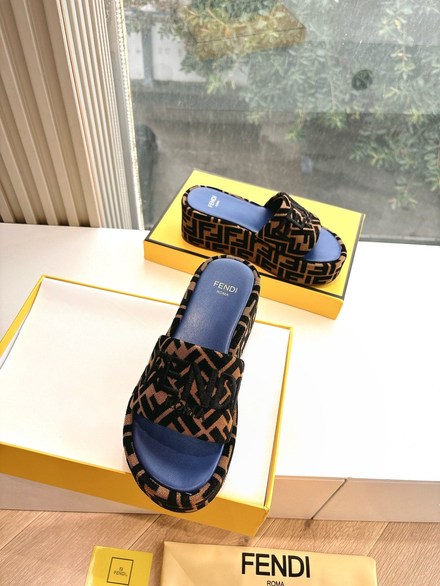 LuxluxHouse Best Quality Fendi Women Shoes