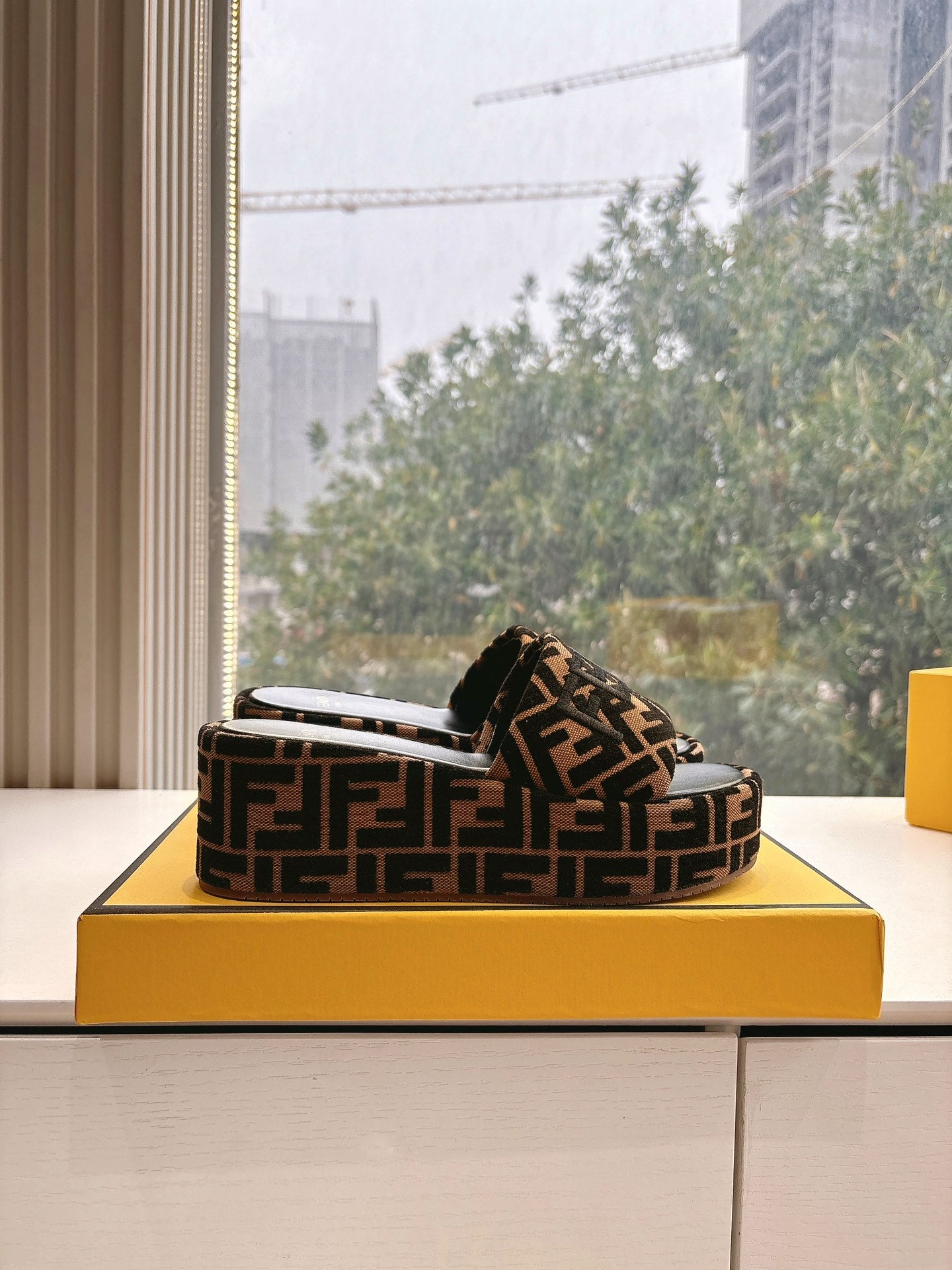 LuxluxHouse Best Quality Fendi Women Shoes
