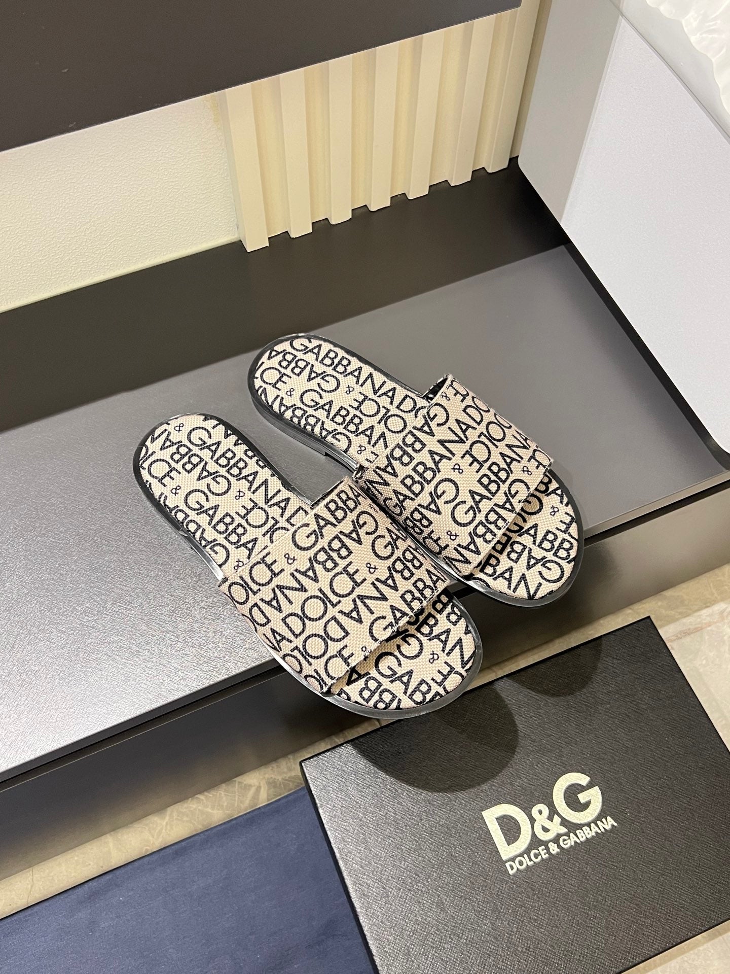 LuxluxHouse Best Quality Sandals Dolce & Gabbana