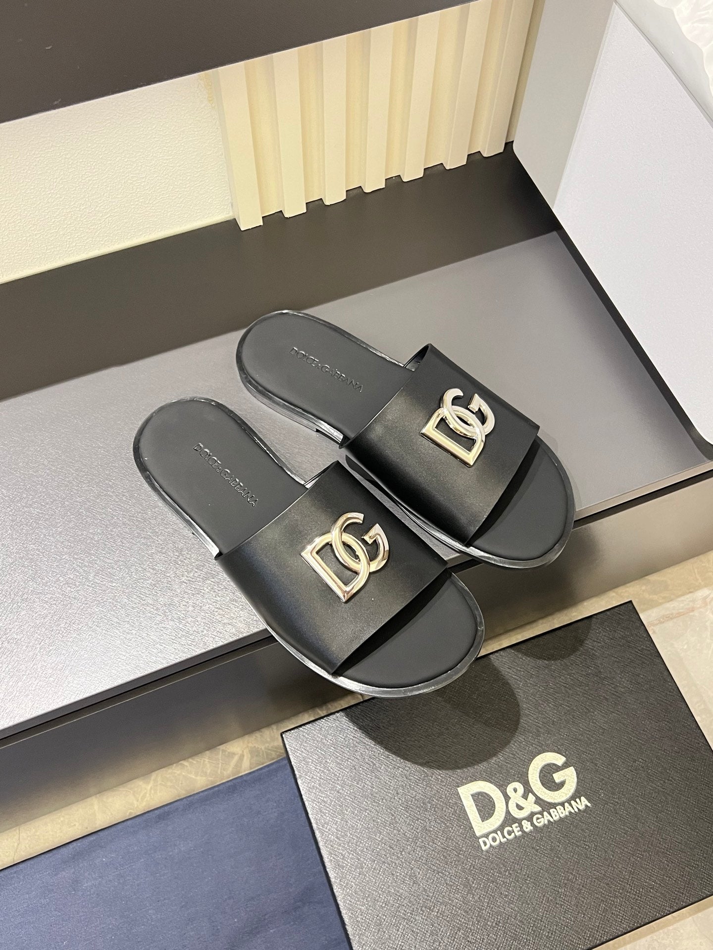 LuxluxHouse Best Quality Sandals Dolce & Gabbana