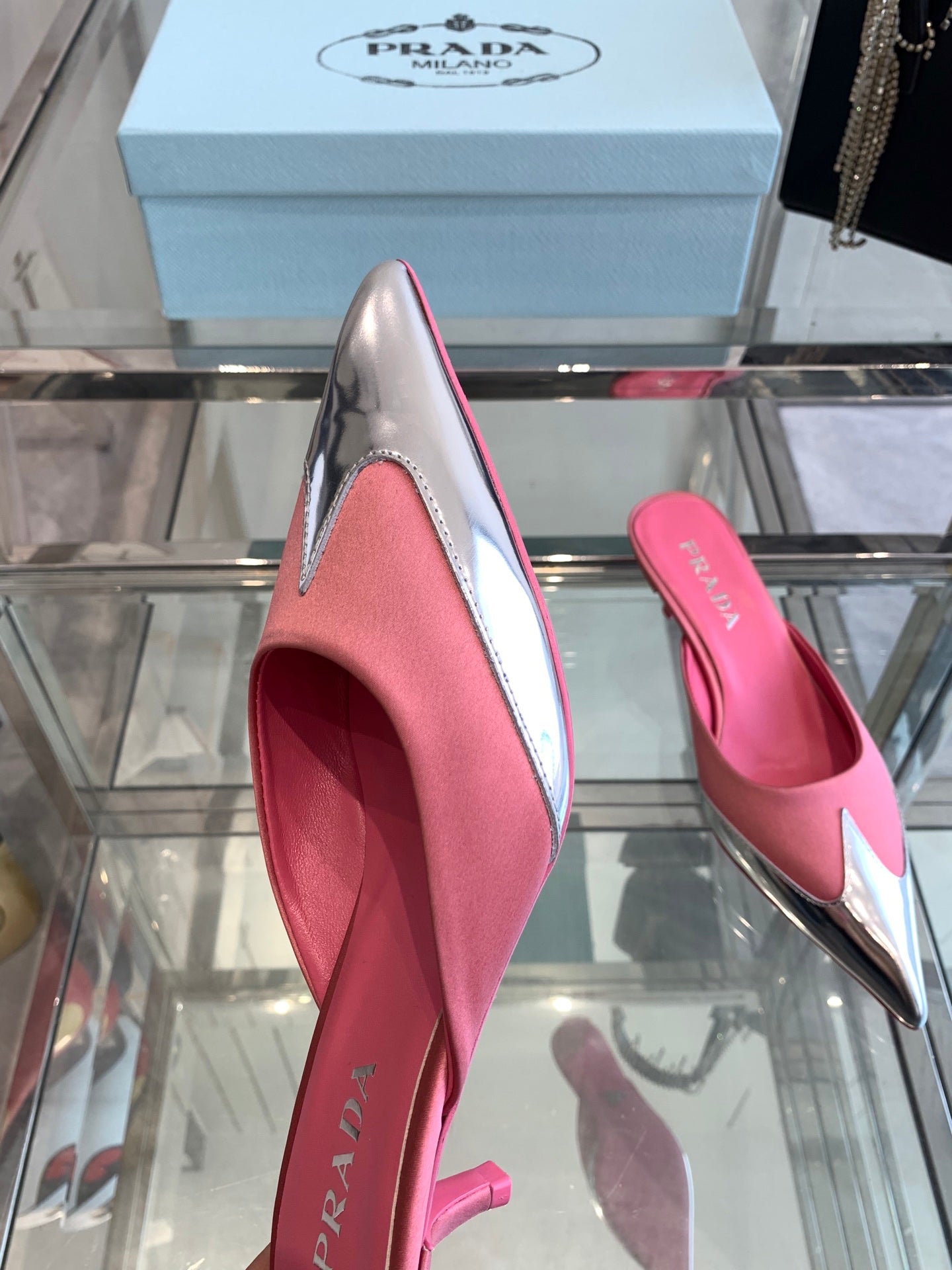 LuxluxHouse Best Quality Women Shoes Prada