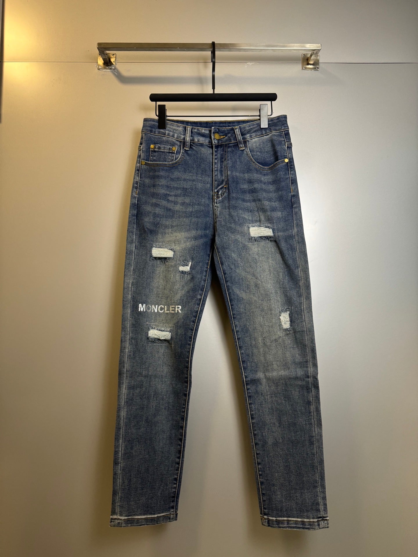 LuxluxHouse Best Quality Clothes Pants Moncler