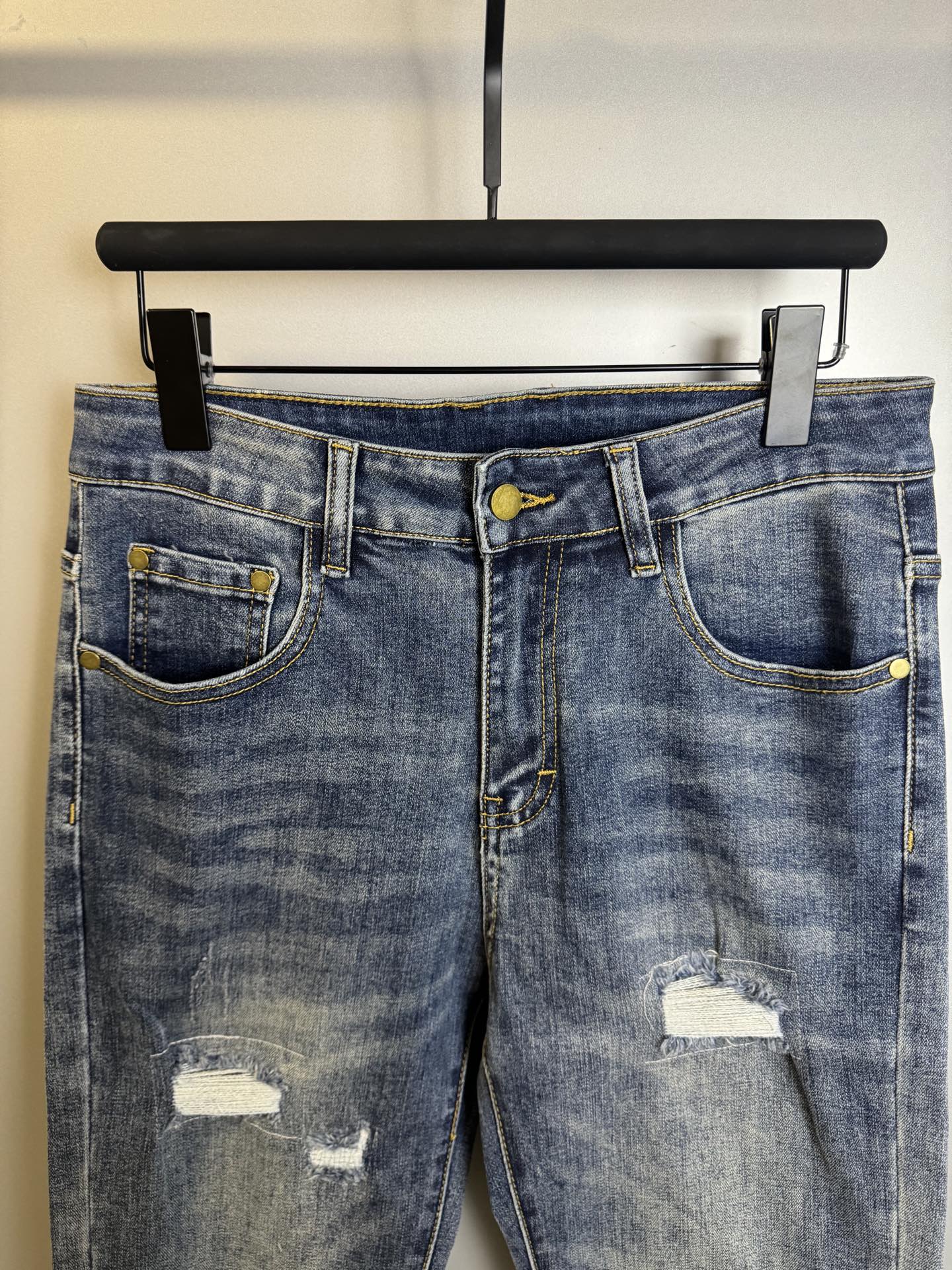 LuxluxHouse Best Quality Clothes Pants Moncler
