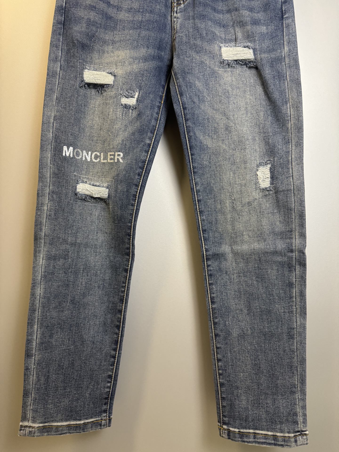 LuxluxHouse Best Quality Clothes Pants Moncler