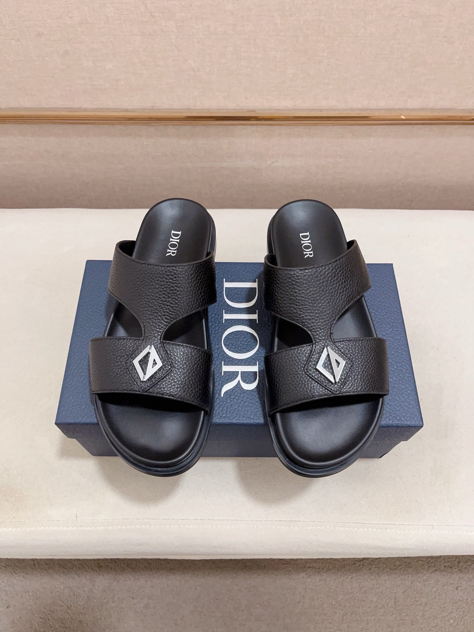 LuxluxHouse Best Quality Sandals Dior