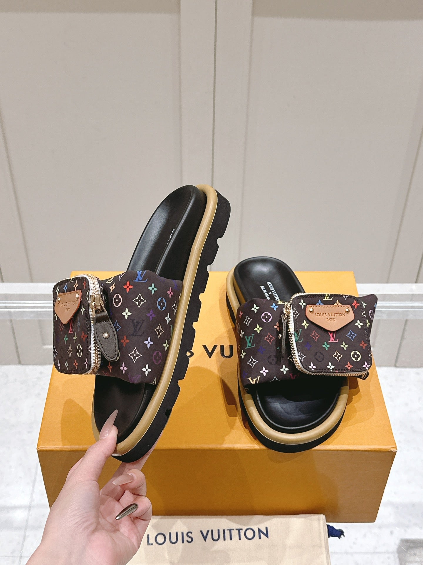 LuxluxHouse Best Quality Women Shoes Louis Vuitton