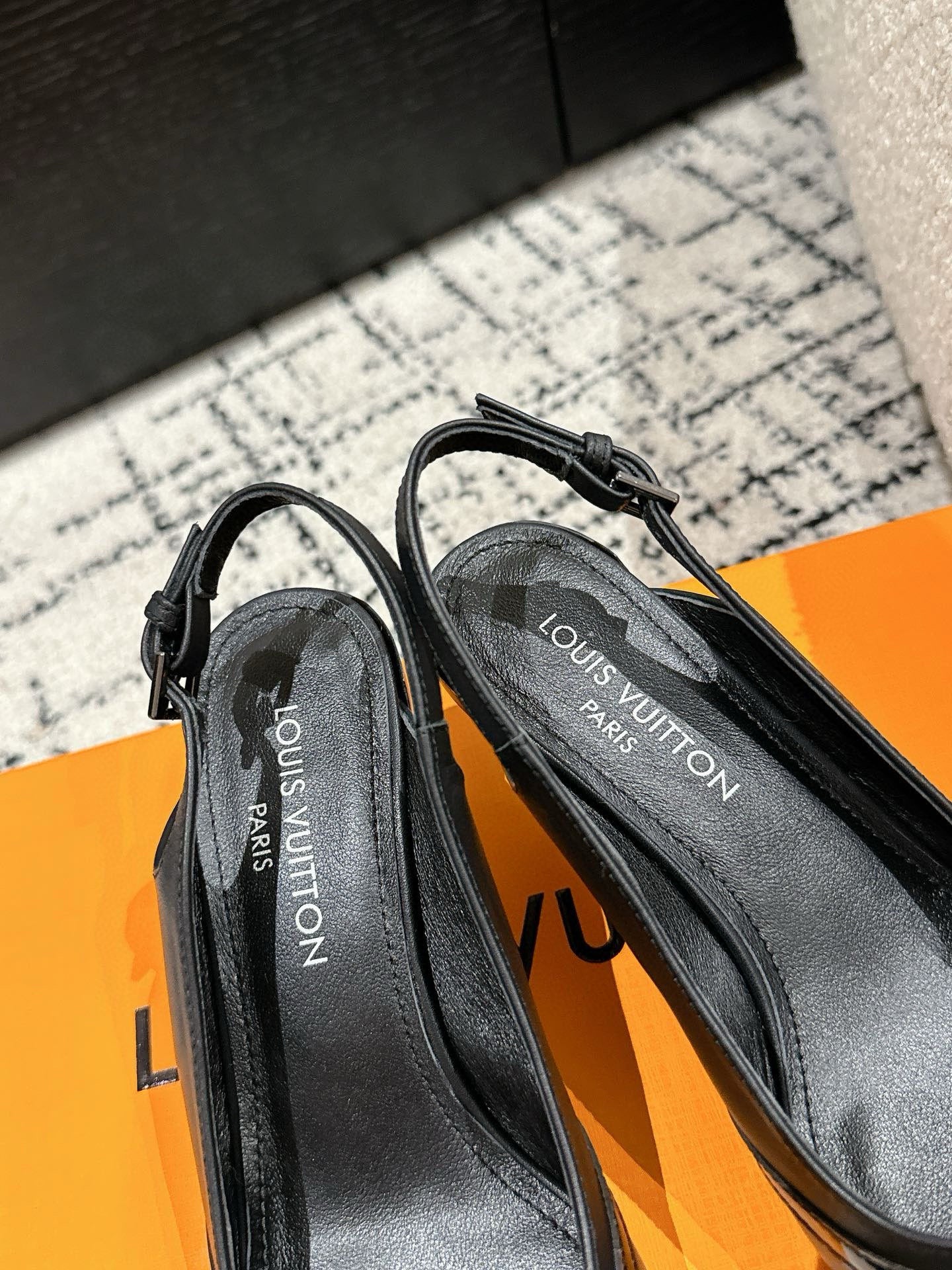 LuxluxHouse Best Quality Women Shoes Louis Vuitton